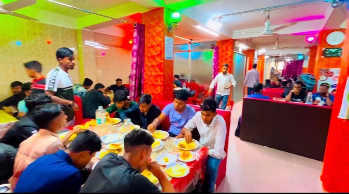 Atithi Restaurant (অতিথি রেস্টুরেন্ট)
